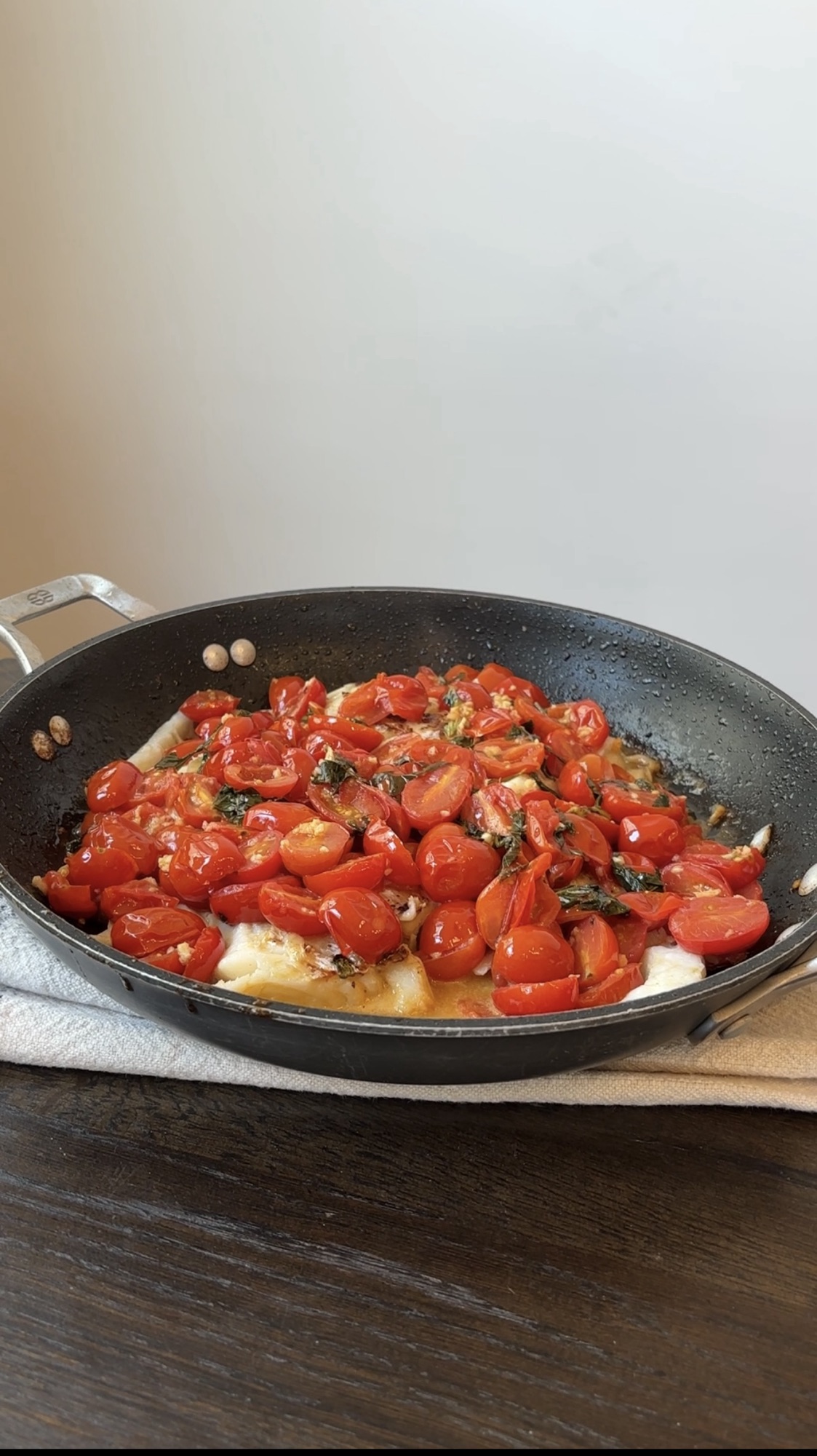 Easy White Wine Cherry Tomato Cod Recipe